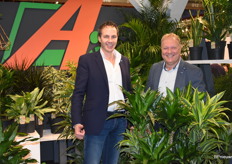 Het was lekker groen op de stand van de Ammerlaan The Green Innovator. De stand werd bemand door Sales Manager Dennis Smit en eigenaar Leon Ammerlaan. Leon hield op de beurs ook nog een kleine toespraak over duurzaamheid en vertelde wat over hun aardwarmte project.
